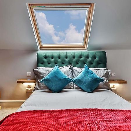Luxury Spacious Pad With Games Room Σέφιλντ Εξωτερικό φωτογραφία