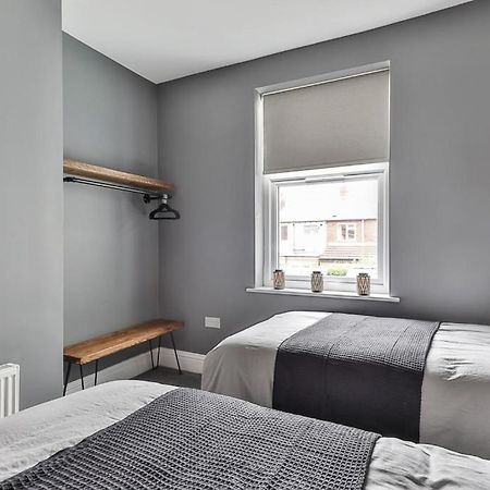 Luxury Spacious Pad With Games Room Σέφιλντ Εξωτερικό φωτογραφία