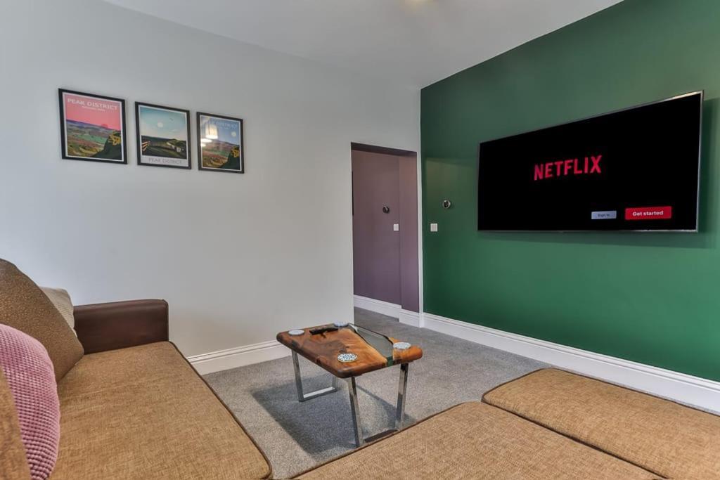Luxury Spacious Pad With Games Room Σέφιλντ Εξωτερικό φωτογραφία